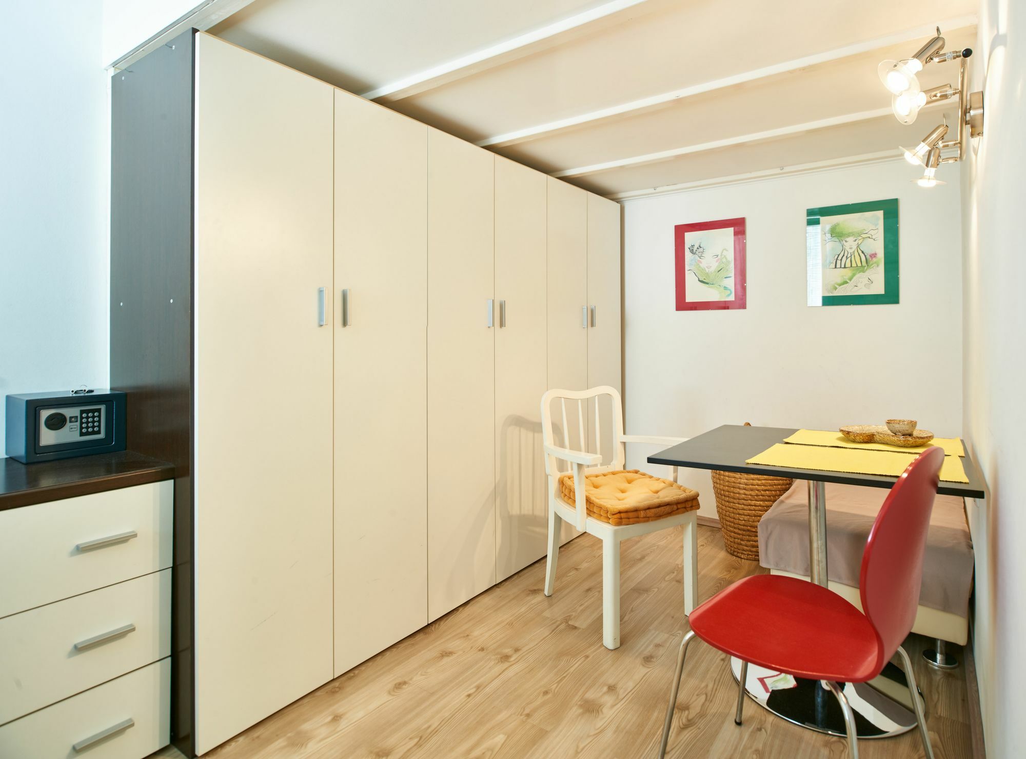 Studio Apartment Green Wall Zagreb Exterior foto